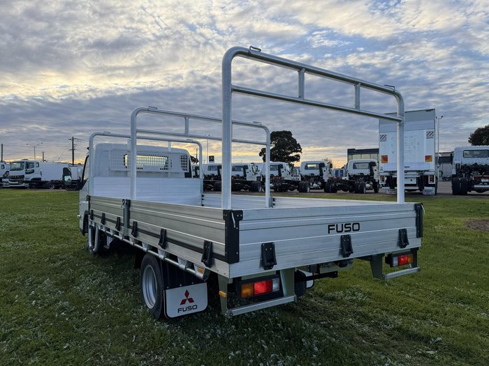 2025 Fuso Canter