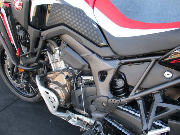 2019 Honda CRF1000A AFRICA TWIN (ABS) RED
