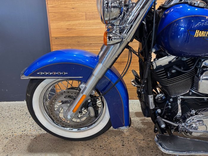 2017 Harley-davidson FLSTN SOFTAIL DELUXE Blue