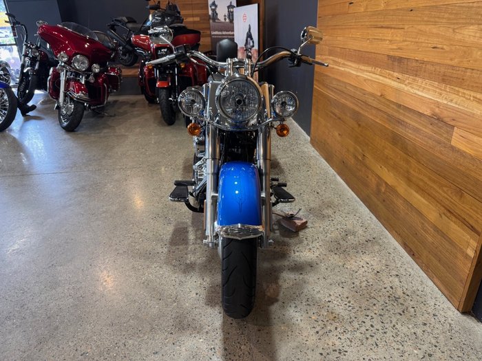 2017 Harley-davidson FLSTN SOFTAIL DELUXE Blue