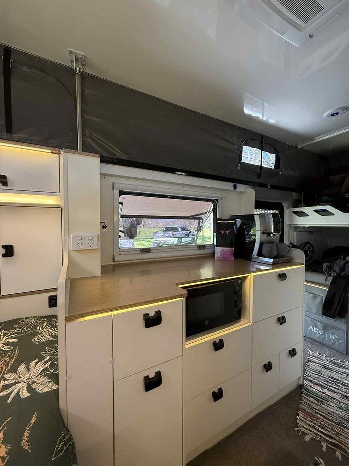 2024 Arctic Campers Frost 15 Bunk