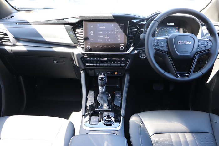 2025 Isuzu MU-X LS-T