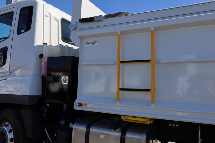 2023 Fuso Shogun FV74 510 Fuso 6x4 Tipper White