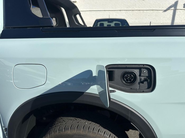 2025 Ford Ranger PHEV Stormtrak