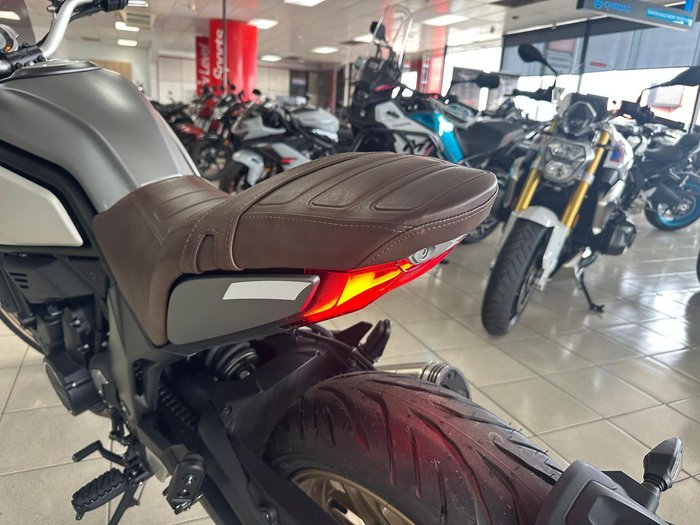 2021 CFMOTO 700 CL-X Heritage CL-X Silver