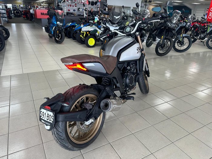 2021 CFMOTO 700 CL-X Heritage CL-X Silver