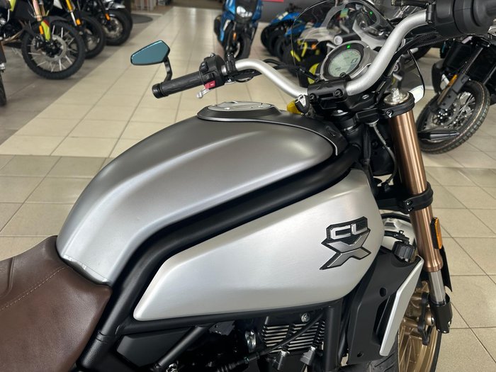2021 CFMOTO 700 CL-X Heritage CL-X Silver