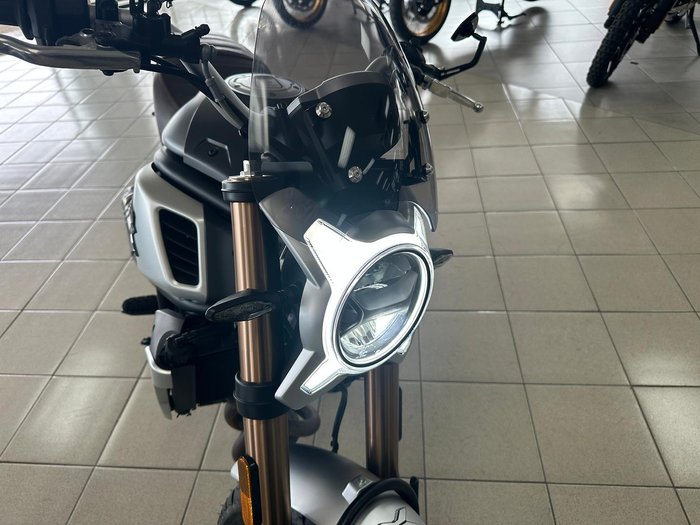 2021 CFMOTO 700 CL-X Heritage CL-X Silver