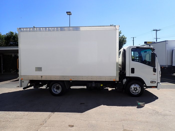 2023 ISUZU NNR 45-150 WHITE