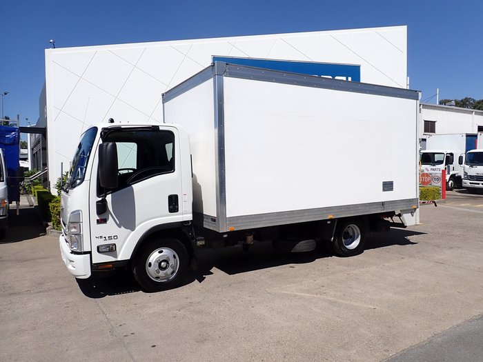 2023 ISUZU NNR 45-150 WHITE