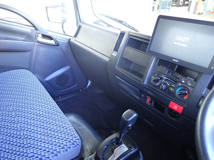2023 ISUZU NNR 45-150 WHITE
