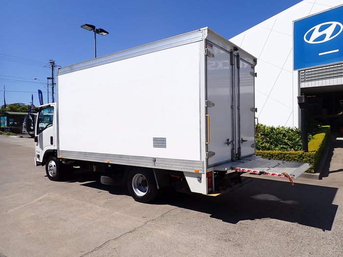 2023 ISUZU NNR 45-150 WHITE