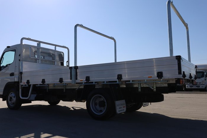 2025 Fuso Canter 515 Alloy Tray with ladder racks White