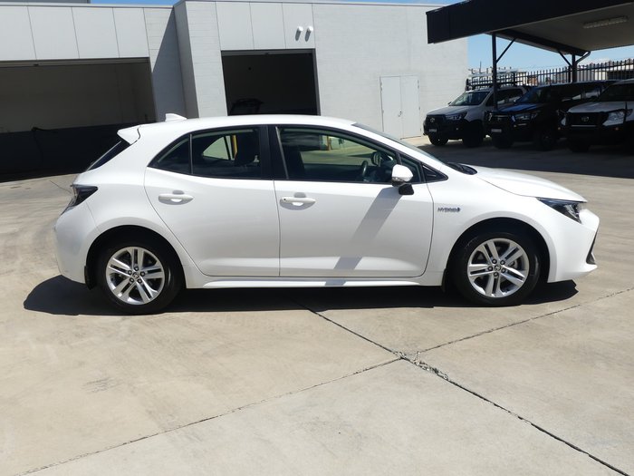 2020 Toyota Corolla Ascent Sport Hybrid