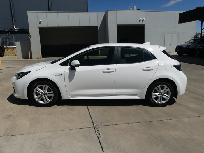 2020 Toyota Corolla Ascent Sport Hybrid