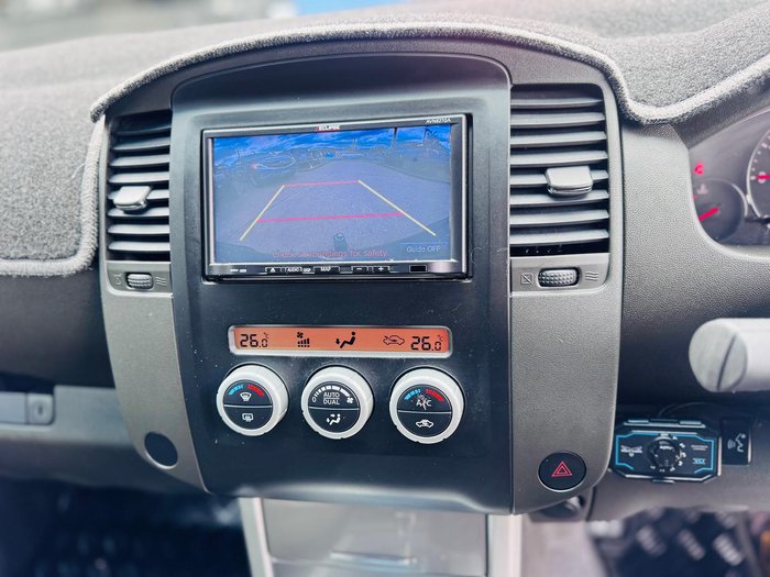 2013 Nissan Navara ST-X D40 Series 5 4X4 Dual Range Arctic White