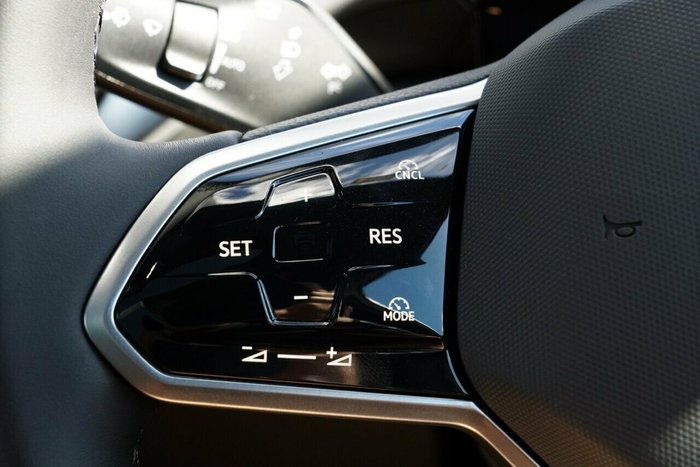 2025 Volkswagen ID.4 Pro