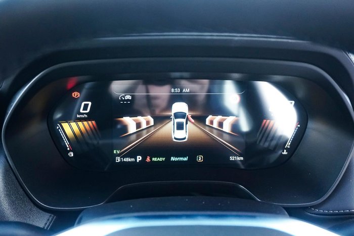 2025 MG ZS Essence Hybrid+