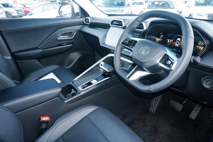 2025 MG ZS Essence Hybrid+