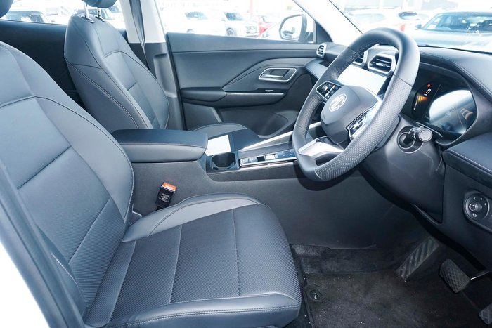 2025 MG ZS Essence Hybrid+