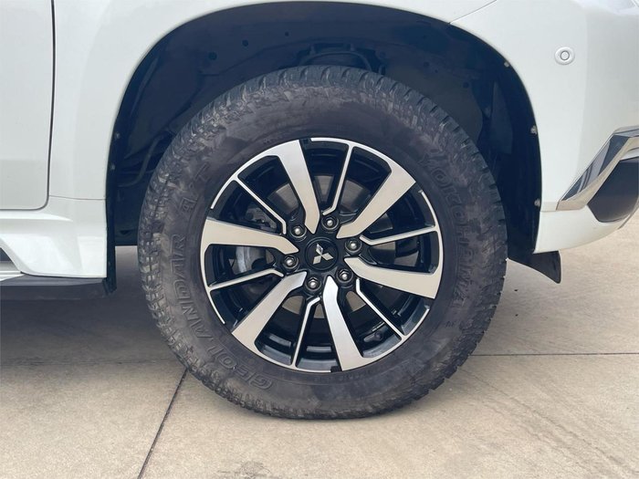 2016 Mitsubishi Pajero Sport Exceed QE MY16 4X4 Dual Range White
