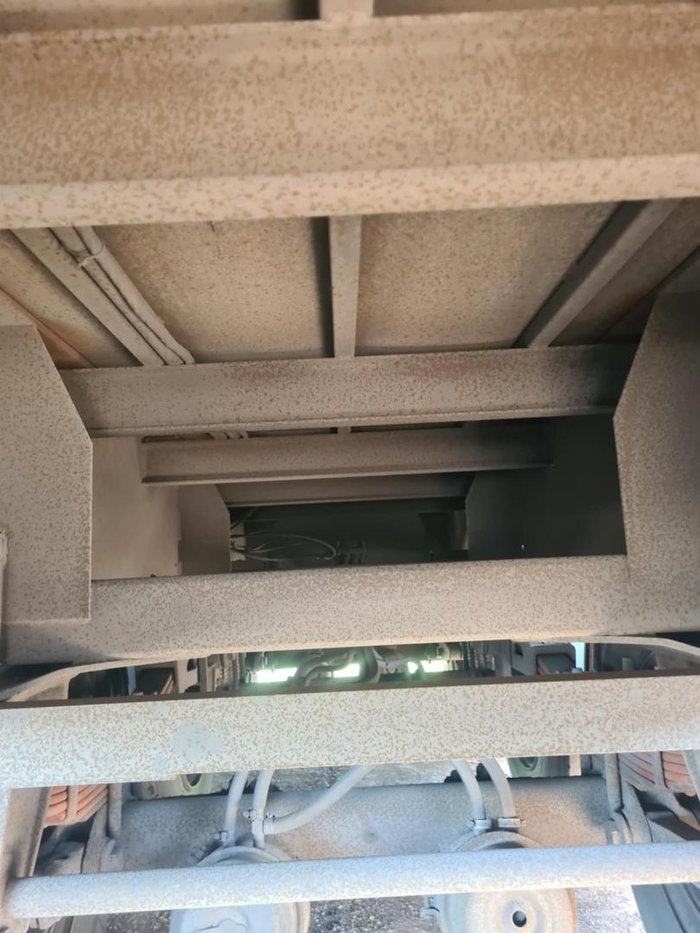 Krueger Tri-Axle Curtainsider Trailer