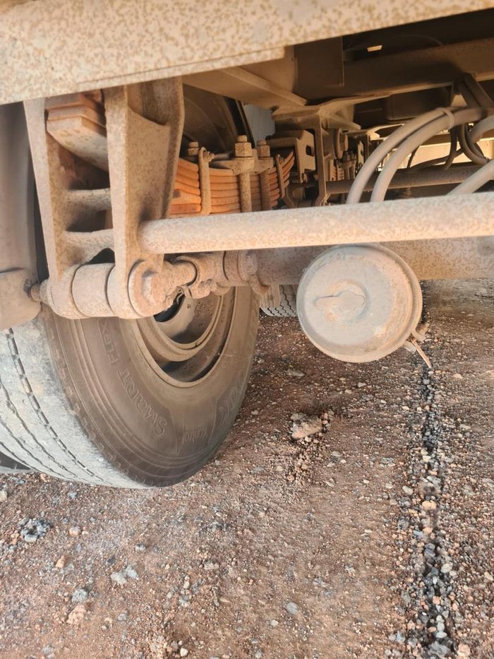 Krueger Tri-Axle Curtainsider Trailer