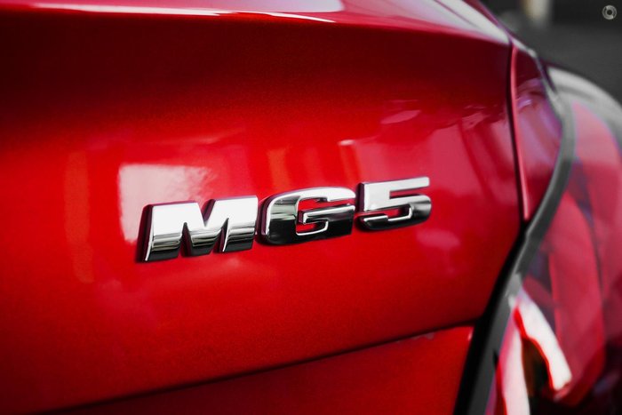 2024 MG MG5 Vibe MY24 Diamond Red