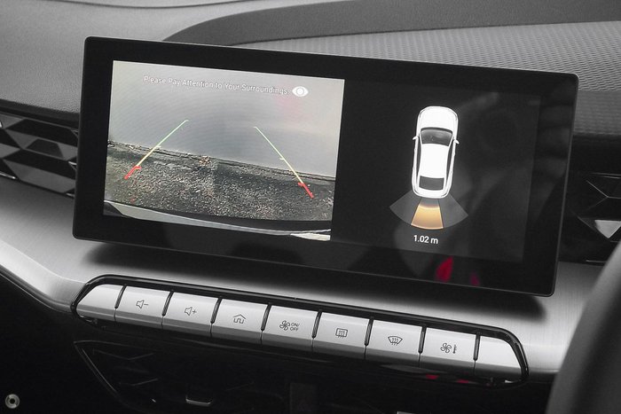 2024 MG MG5 Vibe MY24 Diamond Red