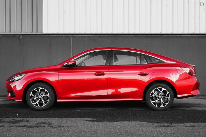 2024 MG MG5 Vibe MY24 Diamond Red