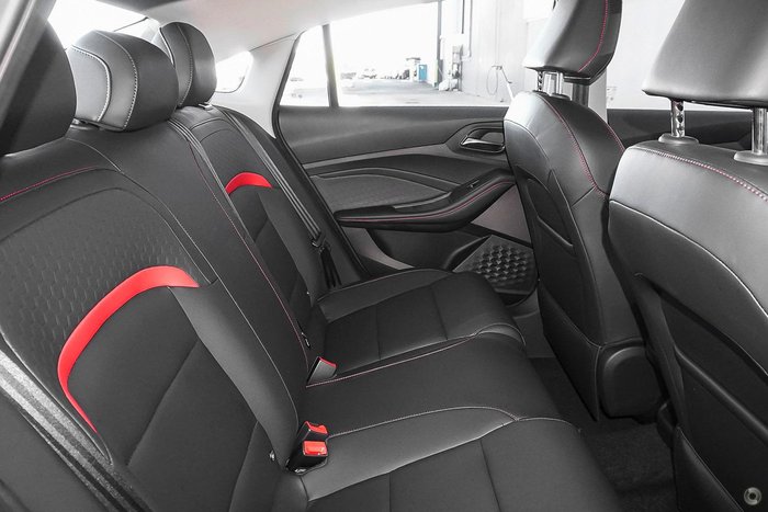 2024 MG MG5 Vibe MY24 Diamond Red