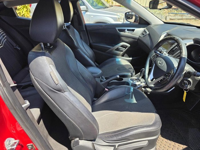2011 Hyundai Veloster FS Veloster Red