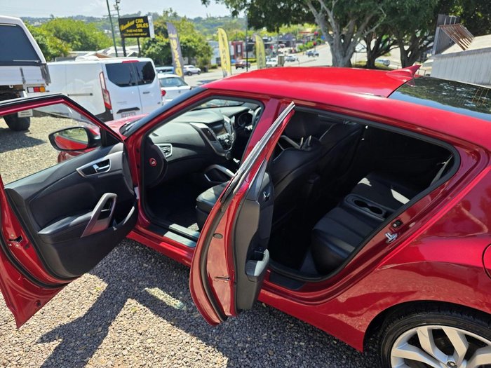 2011 Hyundai Veloster FS Veloster Red