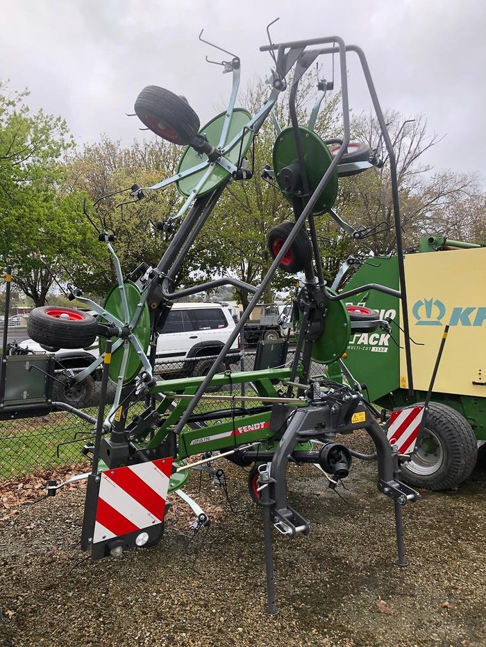 Fendt Lotus 770 7.7M 3Pt Tedder