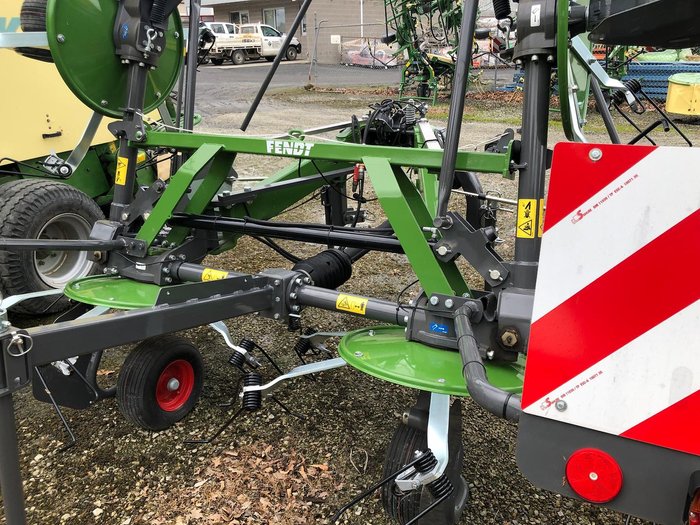 0 Fendt Lotus 770 7.7M 3Pt Tedder