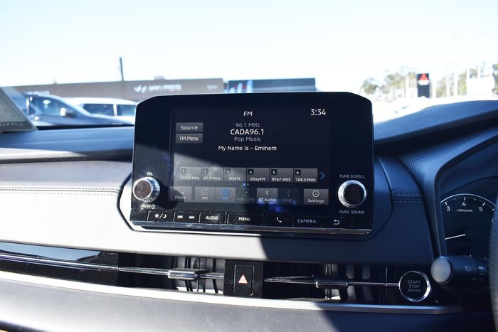 2024 Mitsubishi Outlander ES ZM MY24 White