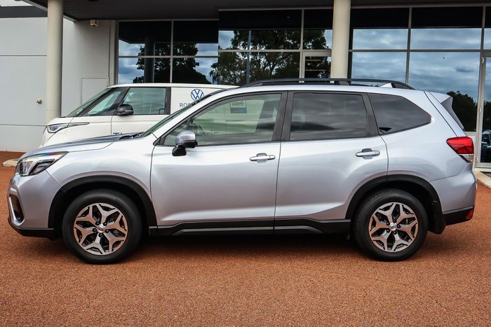 2021 Subaru Forester 2.5i