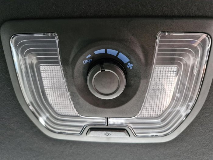 2025 Isuzu MU-X X-TERRAIN