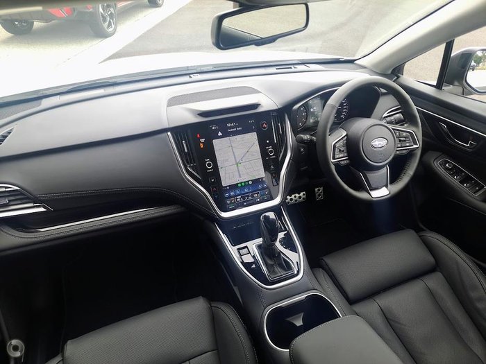 2025 Subaru Outback AWD Touring