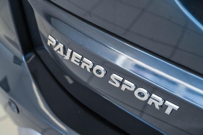 2024 Mitsubishi Pajero Sport GLS