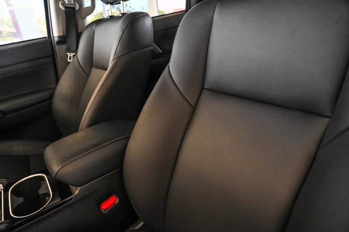 2024 Mitsubishi Pajero Sport GLS