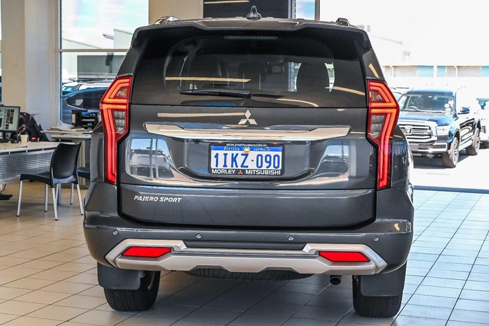 2024 Mitsubishi Pajero Sport GLS