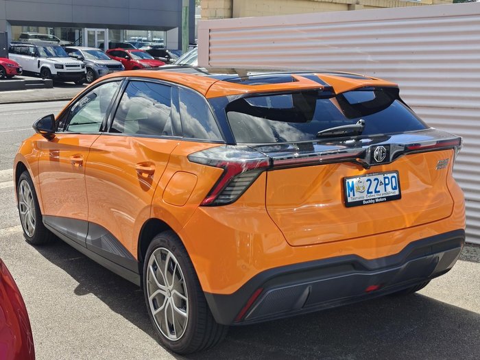 2024 MG MG4 Long Range 77 180kW MEH32 MY24 Volcano Orange