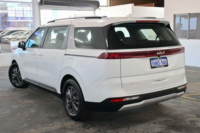 2022 Kia Carnival S