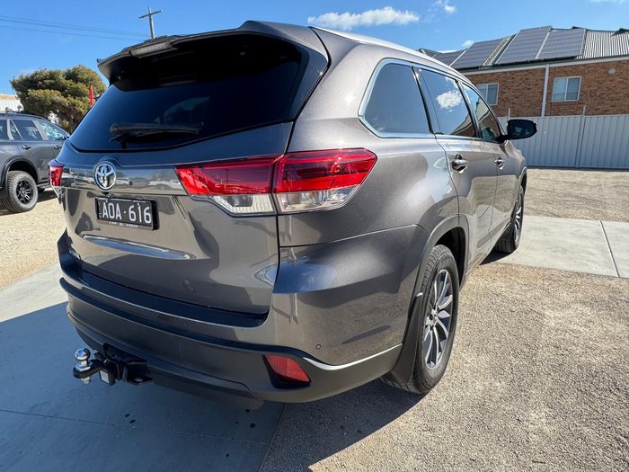 2017 Toyota Kluger GXL GSU50R Predawn Grey