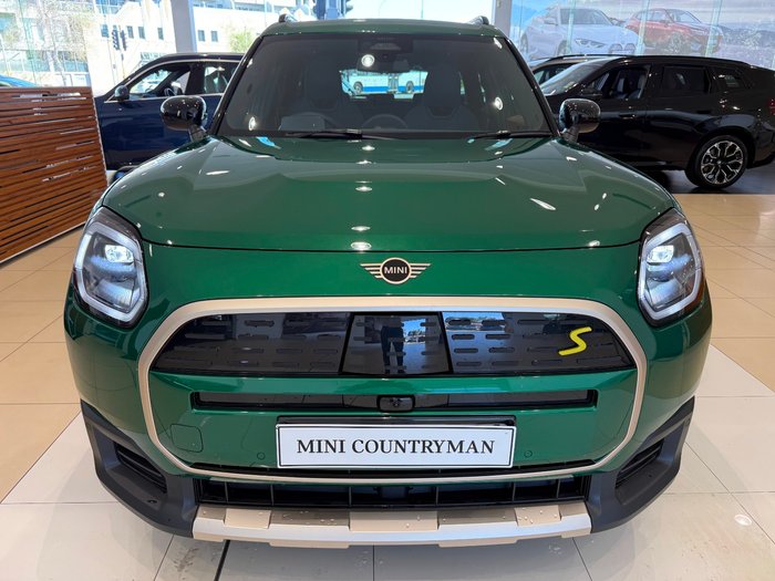 2024 MINI Countryman SE Favoured