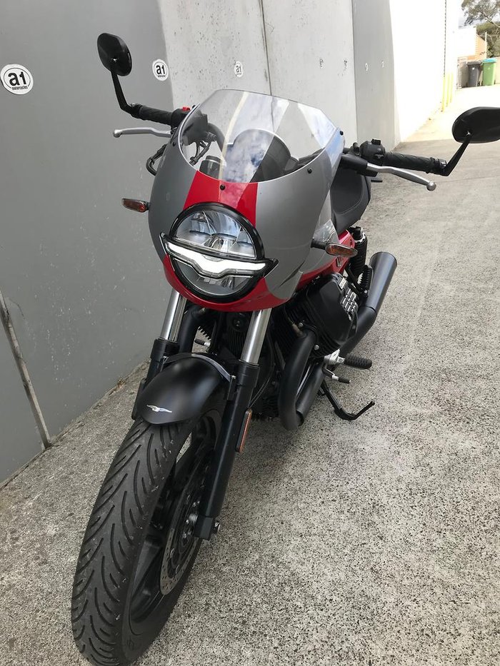2025 Moto Guzzi V7 Stone Corsa