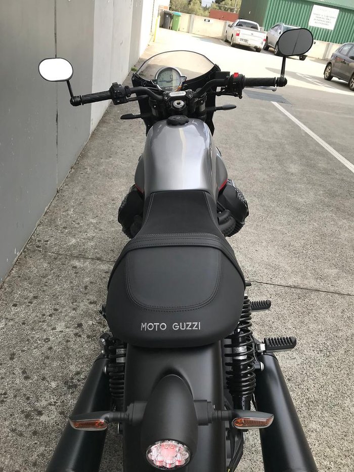 2025 Moto Guzzi V7 Stone Corsa