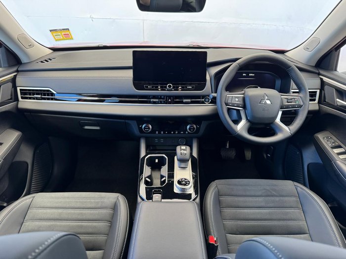 2025 Mitsubishi Outlander Aspire