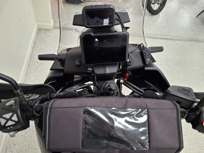 2022 HUSQVARNA NORDEN 901 Blue